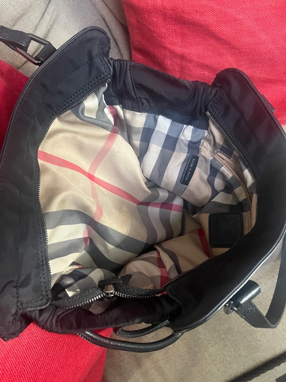 Burberry Black Nylon Shoulder Bag - Picture 3 of 8